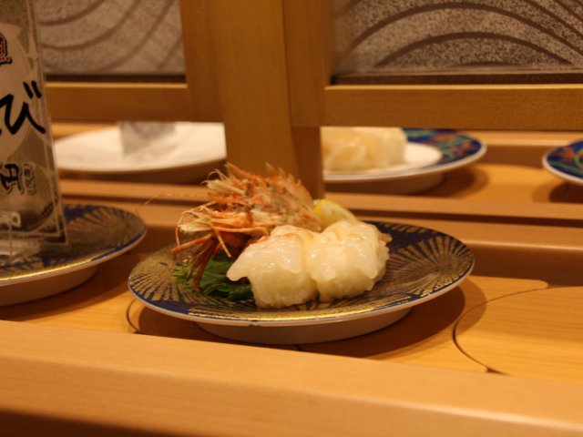 13_06_osaka_sushi_am_mittag